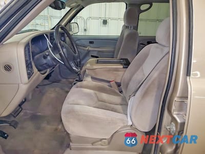 Zdjęcie 7 z 12 samochodu: 2006 CHEVROLET SILVERADO VIN:2GCEK13T161232888 - miniatura