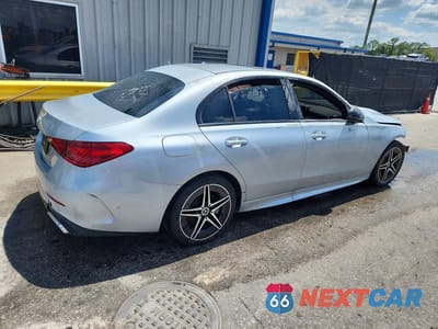 Trzecie zdjęcie samochodu z tyłu: 2023 MERCEDES-BENZ C 300 VIN:W1KAF4GB9PR136124 - miniatura