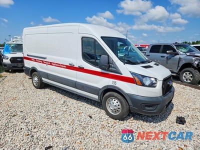 Czwarte zdjęcie samochodu z boku: 2022 FORD TRANSIT T-250 CARGO VIN:1FTBR2C80NKA49903 - miniatura