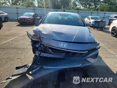 Piąte zdjęcie samochodu w środku: 2024 HYUNDAI ELANTRA SEL VIN:KMHLM4DG6RU664210 - miniatura