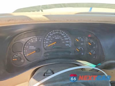 Zdjęcie 9 z 13 samochodu: 2005 CHEVROLET SILVERADO C2500 HEAVY DUTY VIN:1GCHC23U45F897753 - miniatura