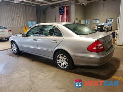 Drugie zdjęcie samochodu z przodu: 2003 MERCEDES-BENZ E 320 VIN:WDBUF65J03A239081 - miniatura