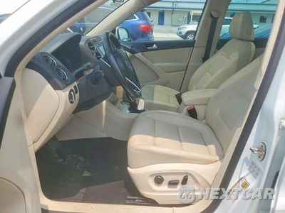 Zdjęcie 7 z 13 samochodu: 2017 VOLKSWAGEN TIGUAN WOLFSBURG VIN:WVGSV7AX4HW510810 - miniatura