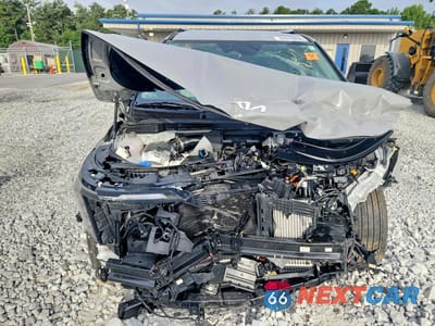 Piąte zdjęcie samochodu w środku: 2026 KIA CARNIVAL EX VIN:KNDNC5KA2T6104832 - miniatura