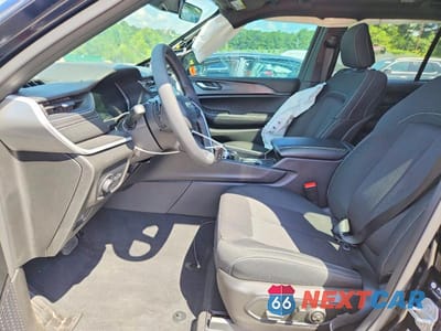 Zdjęcie 7 z 13 samochodu: 2025 JEEP GRAND CHEROKEE LAREDO/ALTITUDE VIN:1C4RJGAG8SC370896 - miniatura