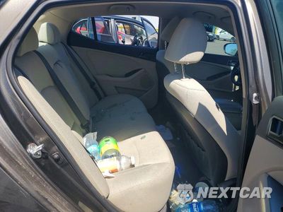 Zdjęcie 10 z 12 samochodu: 2012 KIA OPTIMA LX VIN:5XXGM4A79CG081251 - miniatura
