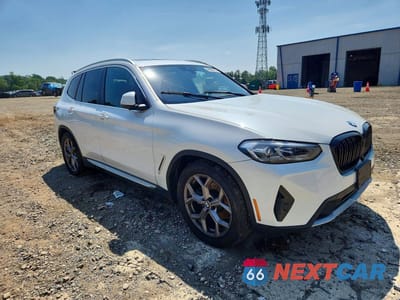 Czwarte zdjęcie samochodu z boku: 2022 BMW X3 VIN:5UX53DP08N9M73883 - miniatura