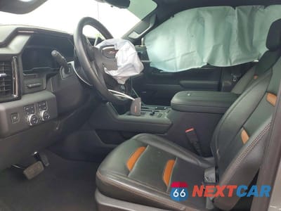 Zdjęcie 7 z 14 samochodu: 2024 GMC SIERRA K2500 AT4 VIN:1GT49PEY2RF182759 - miniatura