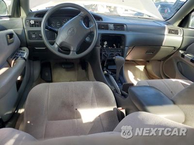 Zdjęcie 8 z 12 samochodu: 2001 TOYOTA CAMRY CE VIN:4T1BG22K61U040300 - miniatura