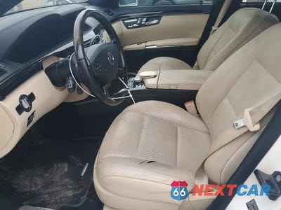 Zdjęcie 7 z 12 samochodu: 2013 MERCEDES-BENZ S 550 4MATIC VIN:WDDNG9EBXDA535276 - miniatura