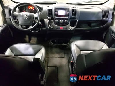 Zdjęcie 8 z 13 samochodu: 2021 RAM PROMASTER 2500 DELIVERY VAN VIN:3C6LRVDG0ME506942 - miniatura
