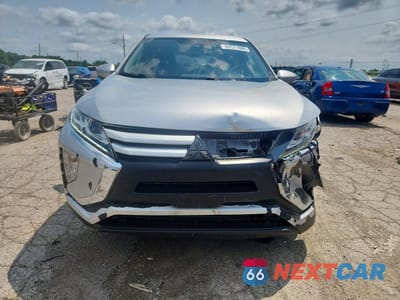 Piąte zdjęcie samochodu w środku: 2020 MITSUBISHI ECLIPSE CROSS ES VIN:JA4AS3AA1LZ022168 - miniatura