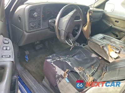 Zdjęcie 8 z 12 samochodu: 2003 CHEVROLET SILVERADO K2500 HEAVY DUTY VIN:1GCHK29U23E130240 - miniatura