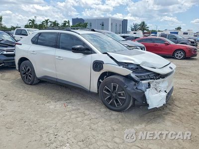 Czwarte zdjęcie samochodu z boku: 2026 TOYOTA BZ XLE VIN:JTMBFAEBXTJ015711 - miniatura