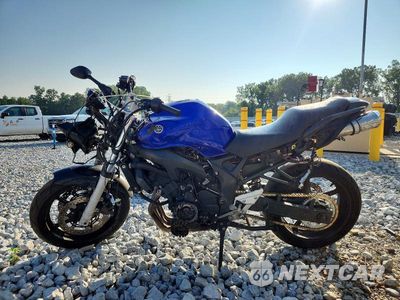 Trzecie zdjęcie samochodu z tyłu: 2006 YAMAHA FZ6 S VIN:JYARJ08E66A005996 - miniatura