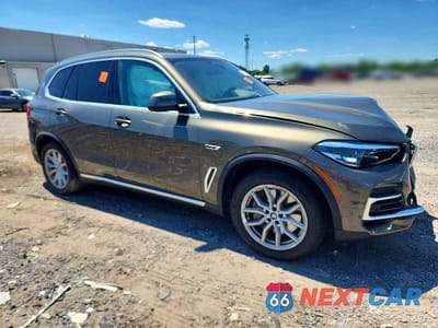 Czwarte zdjęcie samochodu z boku: 2022 BMW X5 XDRIVE45E VIN:5UXTA6C03N9M61624 - miniatura