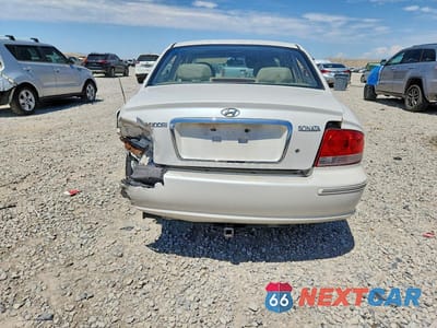 Zdjęcie 6 z 13 samochodu: 2003 HYUNDAI SONATA GLS VIN:KMHWF35H43A838437 - miniatura