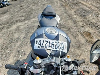 Piąte zdjęcie samochodu w środku: 2013 YAMAHA YZFR6 VIN:JYARJ16E3DA028321 - miniatura