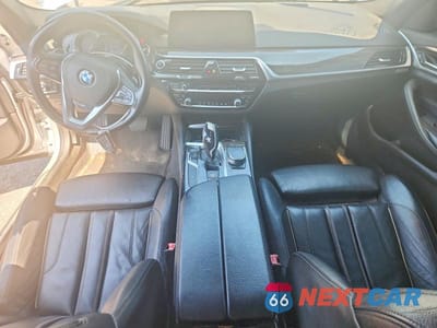 Zdjęcie 8 z 12 samochodu: 2018 BMW 530 I VIN:WBAJA5C55JG898140 - miniatura