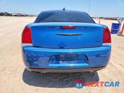 Zdjęcie 6 z 12 samochodu: 2022 CHRYSLER 300 TOURING L VIN:2C3CCADG0NH199334 - miniatura