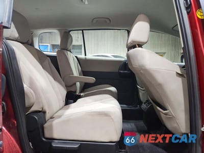 Zdjęcie 11 z 13 samochodu: 2013 MAZDA 5 VIN:JM1CW2BL6D0146407 - miniatura