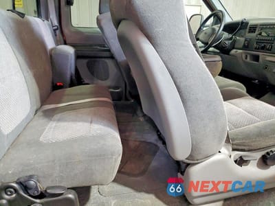 Zdjęcie 10 z 12 samochodu: 2002 FORD F250 SUPER DUTY VIN:1FTNX21F32ED05725 - miniatura