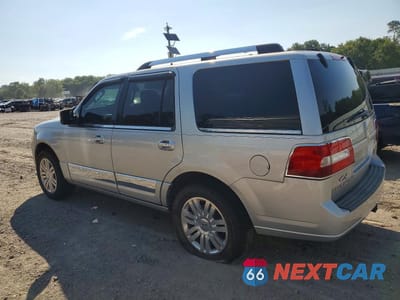 Drugie zdjęcie samochodu z przodu: 2011 LINCOLN NAVIGATOR VIN:5LMJJ2J51BEJ06284 - miniatura