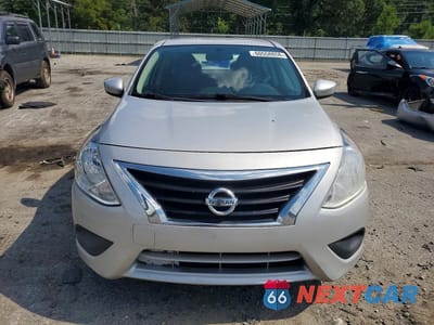 Piąte zdjęcie samochodu w środku: 2019 NISSAN VERSA SV VIN:3N1CN7AP0KL879382 - miniatura