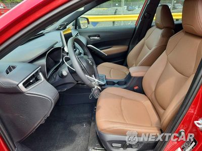 Zdjęcie 7 z 12 samochodu: 2026 TOYOTA COROLLA CROSS XLE VIN:7MUDAABG0TV158280 - miniatura