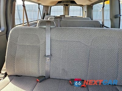Zdjęcie 10 z 13 samochodu: 2011 GMC SAVANA G3500 LT VIN:1GJZ71FG8B1115688 - miniatura