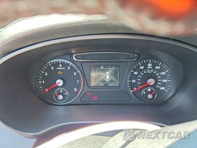 Zdjęcie 9 z 13 samochodu: 2016 KIA SORENTO EX VIN:5XYPHDA53GG159043 - miniatura