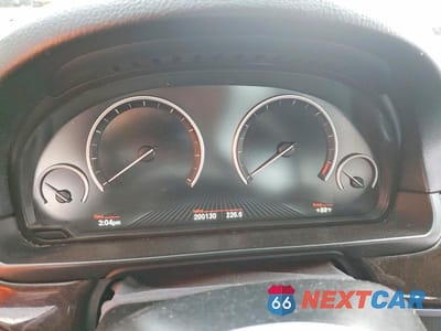 Zdjęcie 9 z 13 samochodu: 2014 BMW 535 XI VIN:WBA5B3C57ED539642 - miniatura