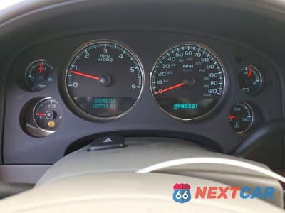 Zdjęcie 9 z 13 samochodu: 2008 GMC YUKON VIN:1GKFC13098R220445 - miniatura