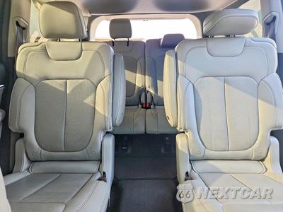 Zdjęcie 10 z 13 samochodu: 2021 JEEP GRAND CHEROKEE L OVERLAND VIN:1C4RJKDG2M8143014 - miniatura