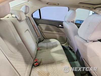 Zdjęcie 10 z 12 samochodu: 2011 FORD FUSION SE VIN:3FAHP0HA0BR249791 - miniatura