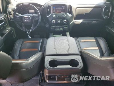 Zdjęcie 8 z 12 samochodu: 2023 GMC SIERRA K2500 AT4 VIN:1GT49PEY8PF159080 - miniatura