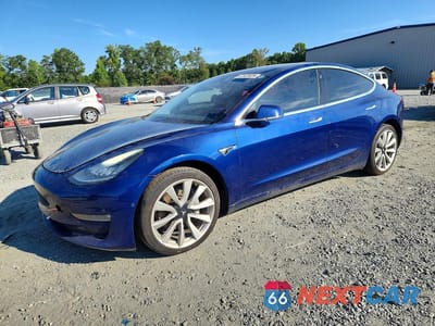 2018 TESLA MODEL 3 5YJ3E1EB1JF133867 - główne zdjęcie licytacji z USA - miniatura