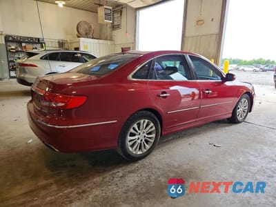 Trzecie zdjęcie samochodu z tyłu: 2011 HYUNDAI AZERA LIMITED VIN:KMHFC4DFXBA544313 - miniatura