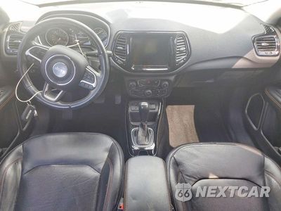 Zdjęcie 8 z 14 samochodu: 2018 JEEP COMPASS LIMITED VIN:3C4NJCCB4JT211532 - miniatura