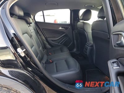 Zdjęcie 11 z 13 samochodu: 2015 MERCEDES-BENZ GLA 250 VIN:WDCTG4EB8FJ129028 - miniatura