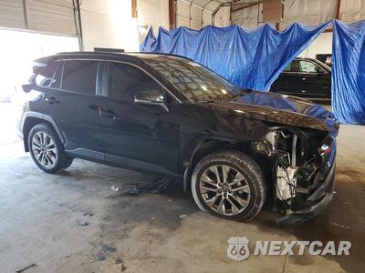 Czwarte zdjęcie samochodu z boku: 2021 TOYOTA RAV4 XLE PREMIUM VIN:2T3A1RFV9MW208954 - miniatura