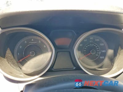 Zdjęcie 9 z 13 samochodu: 2013 HYUNDAI ELANTRA LIMITED VIN:KMHDH4AE9DU963632 - miniatura