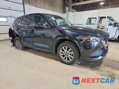 Czwarte zdjęcie samochodu z boku: 2025 MAZDA CX-5 SELECT VIN:JM3KFBBL5S0710256 - miniatura