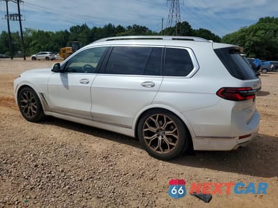 Drugie zdjęcie samochodu z przodu: 2023 BMW X7 XDRIVE40I VIN:5UX23EM02P9N95347 - miniatura