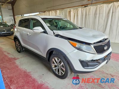 Czwarte zdjęcie samochodu z boku: 2015 KIA SPORTAGE LX VIN:KNDPB3AC9F7789784 - miniatura