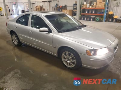 Czwarte zdjęcie samochodu z boku: 2006 VOLVO S60 2.5T VIN:YV1RH592062536827 - miniatura