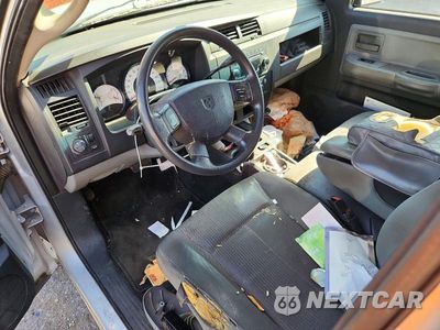 Zdjęcie 8 z 12 samochodu: 2011 DODGE DAKOTA SLT VIN:1D7RE3GK8BS648877 - miniatura
