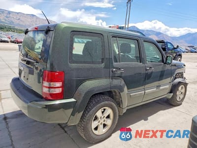 Trzecie zdjęcie samochodu z tyłu: 2012 JEEP LIBERTY SPORT VIN:1C4PJMAKXCW102507 - miniatura