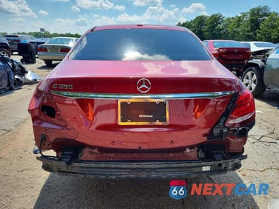 Zdjęcie 6 z 12 samochodu: 2020 MERCEDES-BENZ E 350 VIN:WDDZF8DB9LA704704 - miniatura