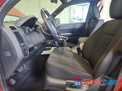 Zdjęcie 7 z 12 samochodu: 2009 FORD ESCAPE XLT VIN:1FMCU93G59KB01739 - miniatura
